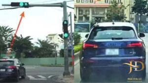 Cơ Quan Chức Năng Vào Cuộc Xác Minh Vụ Xe Audi Chạy Đến Đâu Đèn Xanh Bật Đến Đó